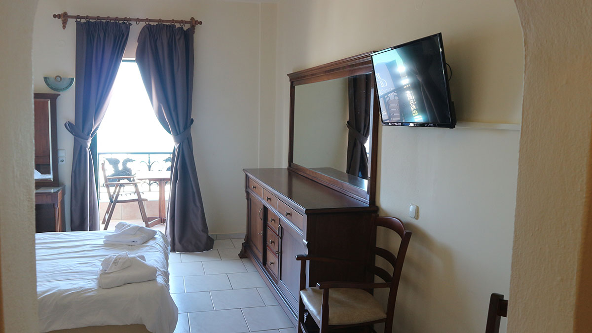 Diogenis Blue Palace